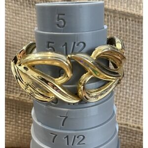 Vintage Y2K Gold Tone Clamper Bracelet Retro Statement Women's Classic Jewelry